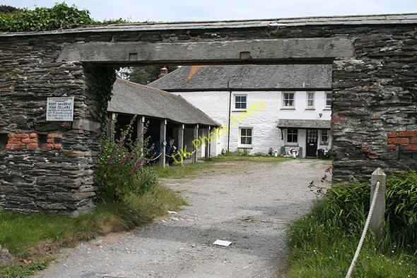 Photo 6"x4" St Endellion: fish cellars at Port Gaverne Port Gaverne c2008