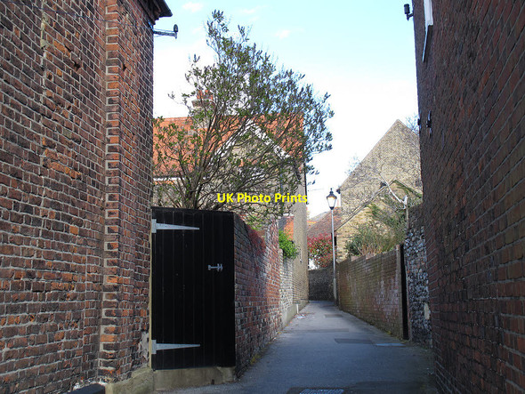 Photo 6"x4" Seven Post Alley Sandwich c2012