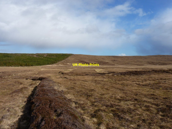 Photo 6"x4" Peat cuttings on the moor below Cleitreabhal a Deas Bayhead\/NF7468 c2012