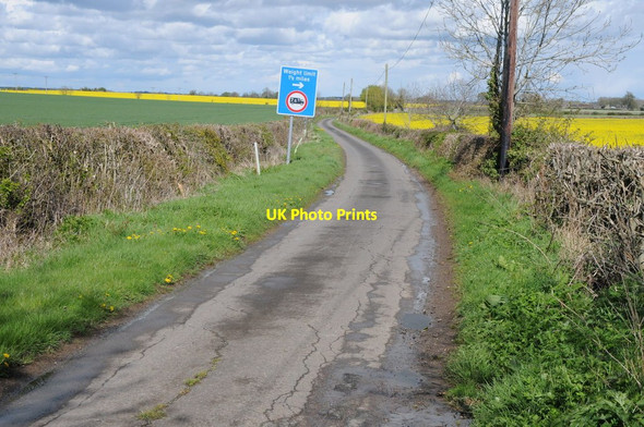 Photo 6"x4" Country road to Cherington West End\/ST8797 c2012
