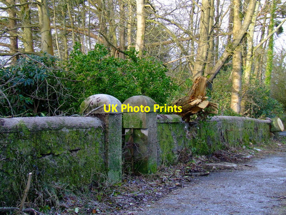 Photo 6"x4" Storm damaged wall Inverkip c2012