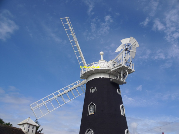 Photo 6"x4" Wray Common Windmill Redhill\/TQ2750 c2011