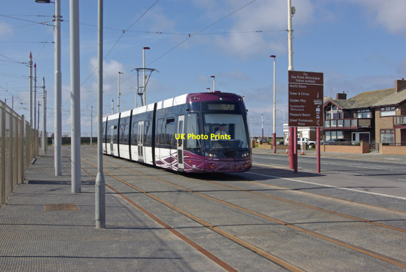 Photo 6"x4" Tram approaching Starr Gate Squires Gate c2012