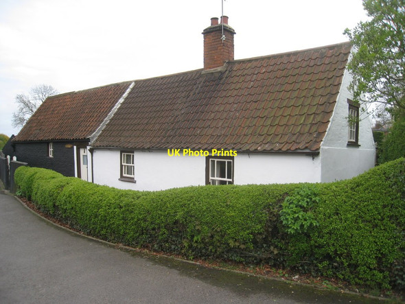 Photo 6"x4" The Cottage, Marshchapel Marshchapel c2012