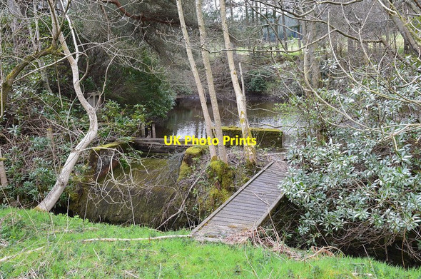 Photo 6"x4" Pond and lade, Stobo Bellspool c2012