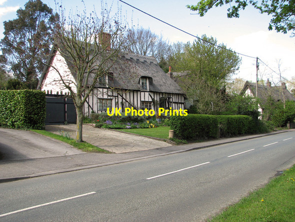 Photo 6"x4" Timberframed thatched cottage in The Street, Stradishall Stradishall c2012