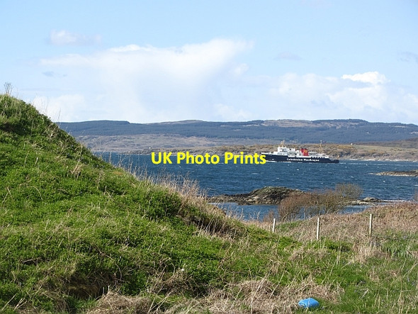 Photo 6"x4" MV Isle of Arran passes the dun at Ronachan Clachan\/NR7656 c2012
