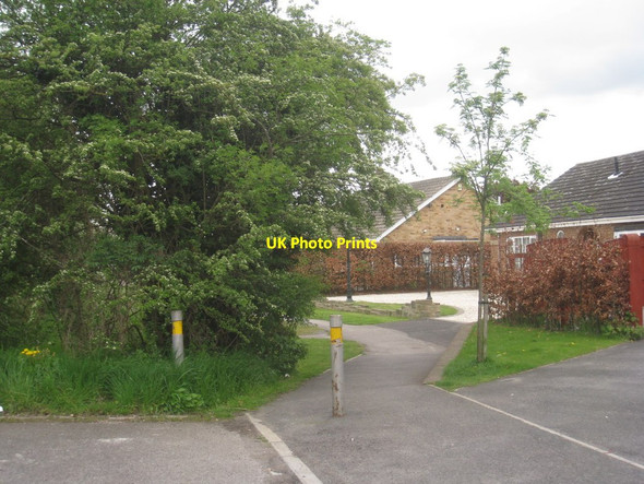 Photo 6"x4" The two Carr Lanes Goole c2012