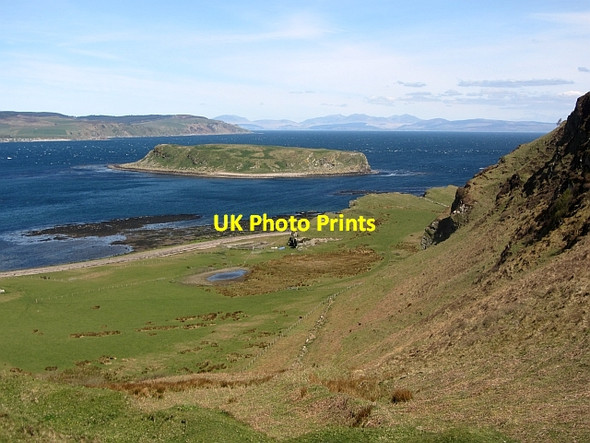Photo 6"x4" Sanda and Sheep Island Sanda Island c2012