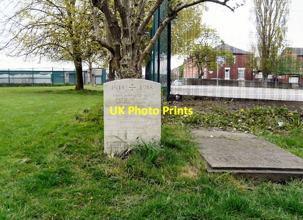 Photo 6"x4" War Grave at St George's church Hyde\/SJ9494 c2012