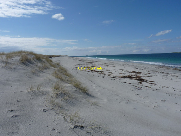 Photo 6"x4" Westwards along the beach Ruisigearraidh c2012