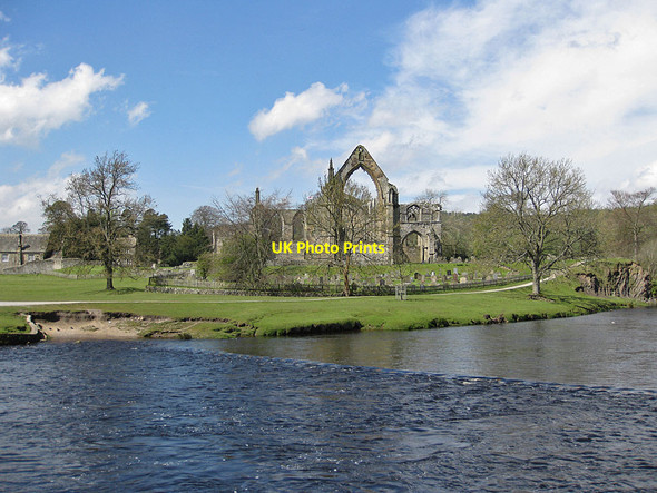 Photo 6"x4" River Wharfe at Bolton Priory Bolton Abbey c2012