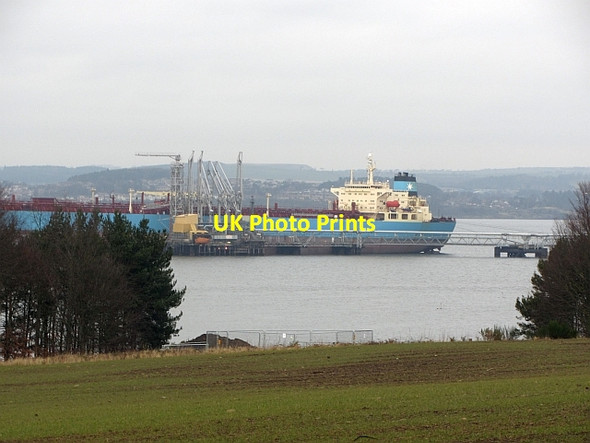 Photo 6"x4" Maersk Producer at Hound Point North Queensferry c2012