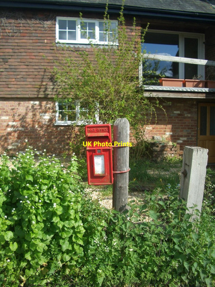 Photo 6"x4" Post Box Goose Green\/TQ1118 c2012