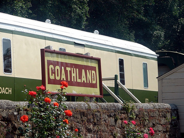 Photo 6"x4" Goathland Station, North Yorkshire Moors Railway Goathland c2006