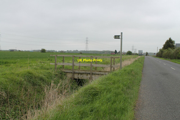 Photo 6"x4" Footbridge and footpath off Moor Lane Evedon c2012