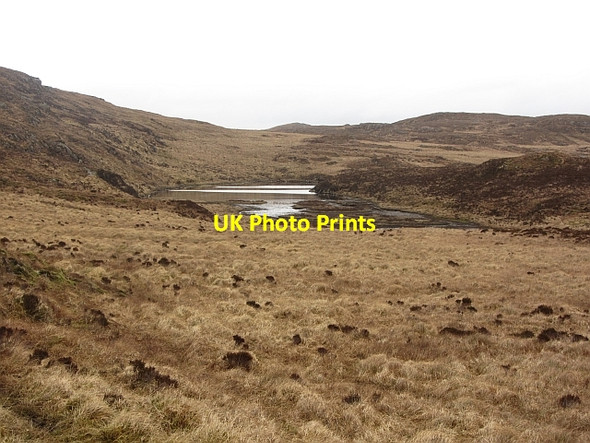 Photo 6"x4" Lochan, Sg\u00c3\u00b2rach Breac Teangue\/An Teanga c2012