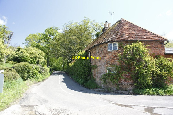 Photo 6"x4" Cottage on the corner Chilworth\/TQ0247 c2012