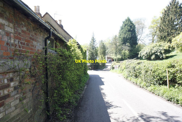 Photo 6"x4" Towards the corner on Halfpenny Lane Chilworth\/TQ0247 c2012