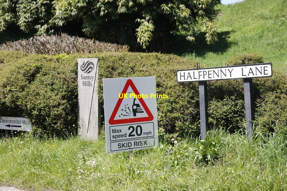 Photo 6"x4" Signs on the corner Chilworth\/TQ0247 c2012
