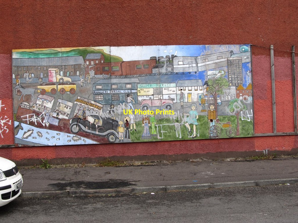 Photo 6"x4" A happy mural on Sandy Row Belfast c2012