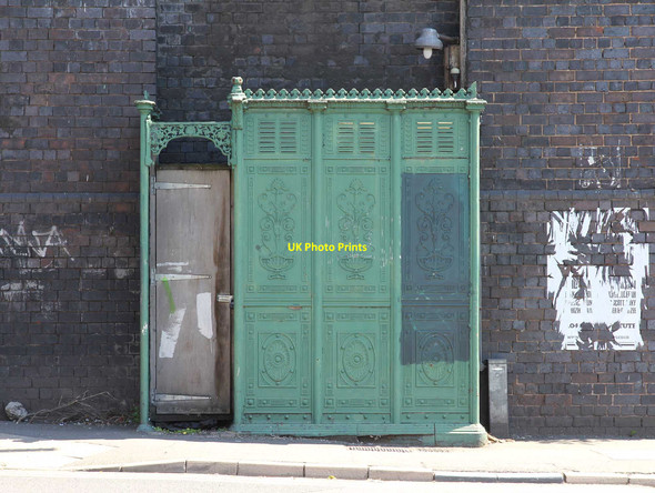 Photo 6"x4" Former Public Convenience Birmingham c2012