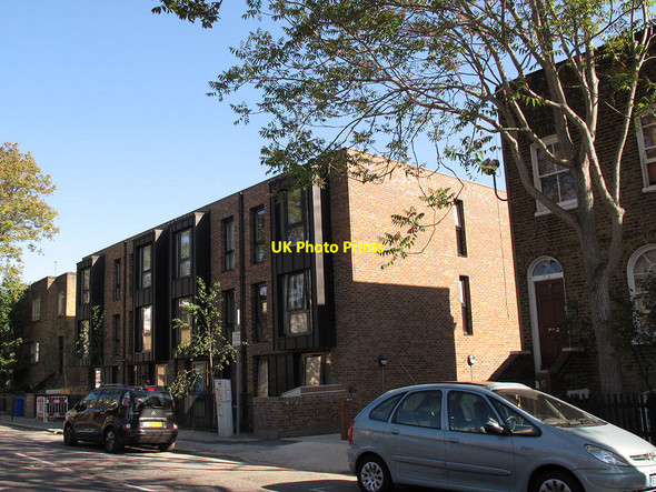 Photo 6"x4" New apartments on Lynton Road Bermondsey c2012