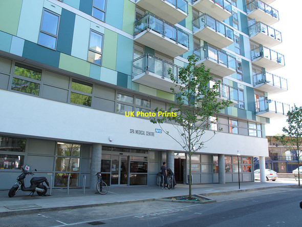 Photo 6"x4" Spa Medical Centre, Bermondsey Bermondsey c2012