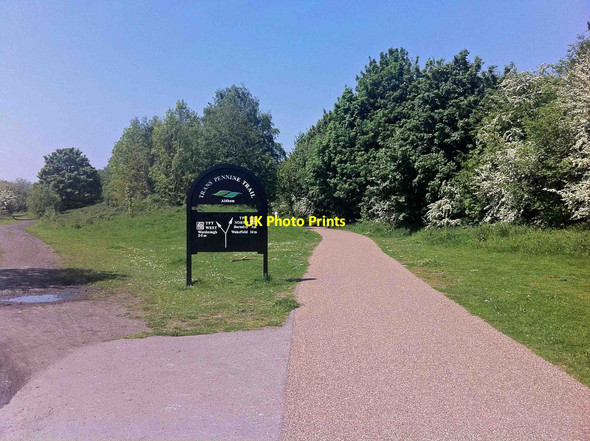 Photo 6"x4" TPT (Trans Pennine Trail) junction Low Laithes\/SE3804 c2012