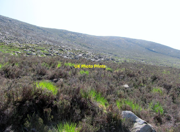 Photo 6"x4" The boulder littered slopes of Binnian North Tor Attical c2012