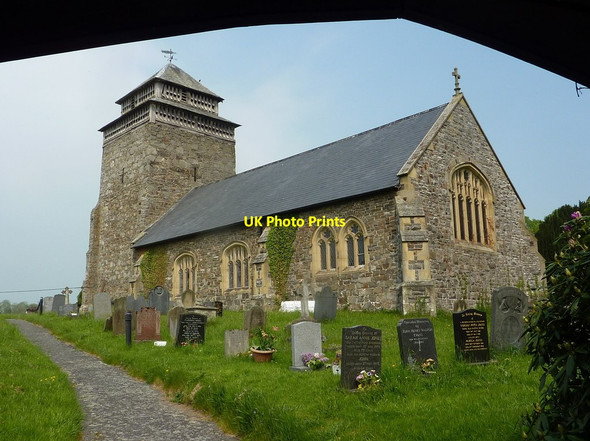 Photo 6"x4" Church of St Beuno, Bettws Cedewain Bettws Cedewain c2012