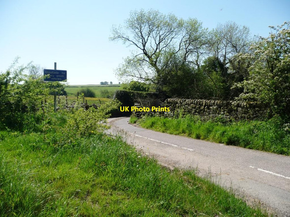 Photo 6"x4" The road to Shirley Foxt c2012