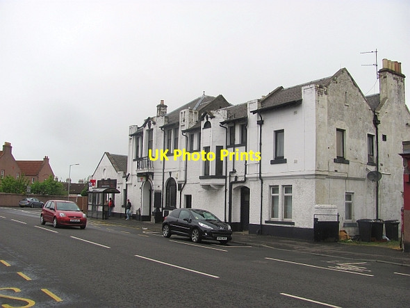 Photo 6"x4" The Wellesley Arms Buckhaven c2012