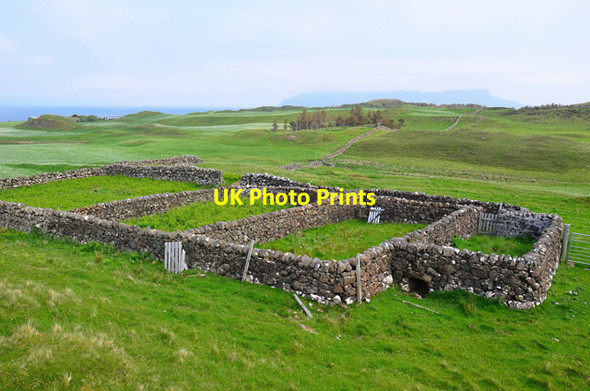 Photo 6"x4" Fanks on Beul nam Fang Port M\u00f2r\/NM4279 c2012