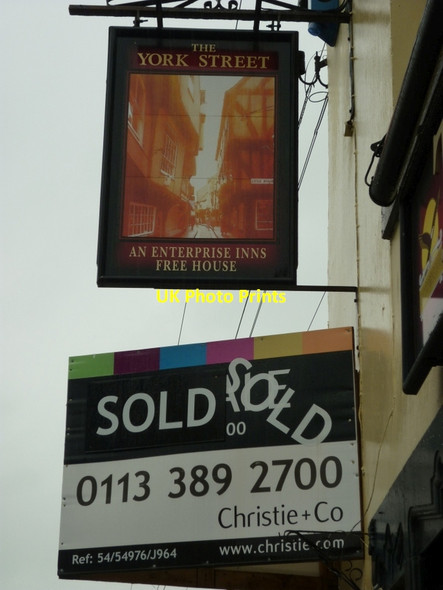 Photo 6"x4" The York Street public house Wakefield\/SE3320 c2012 P2