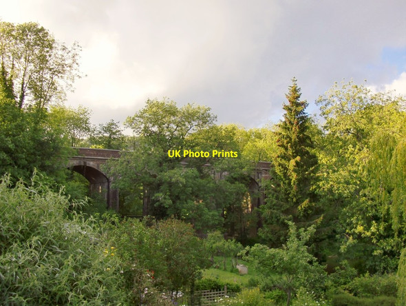 Photo 6"x4" Railway viaduct over the River Mole at Pixham Dorking c2012