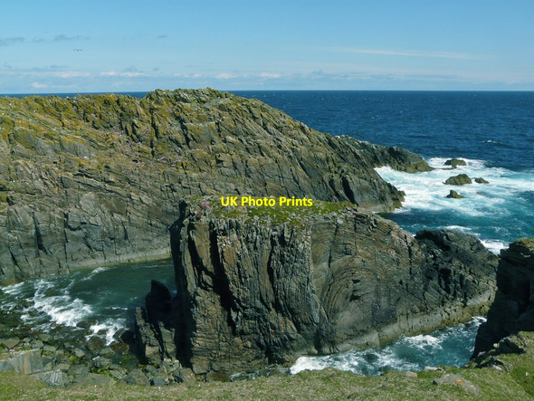 Photo 6"x4" Folded strata, Butt of Lewis E\u00f2ropaidh c2012
