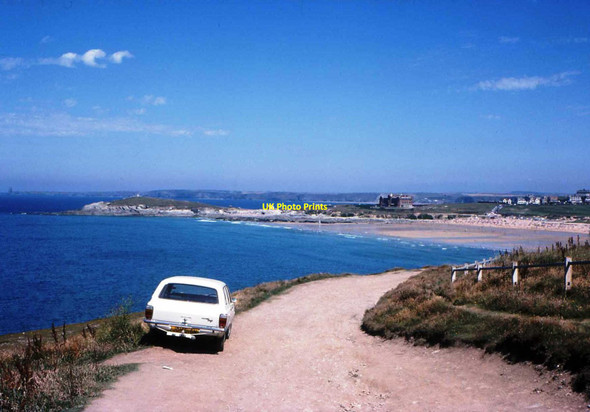 Photo 6"x4" Fistral Beach and Towan Head, Newquay 1975 Newquay\/SW8161 c1975