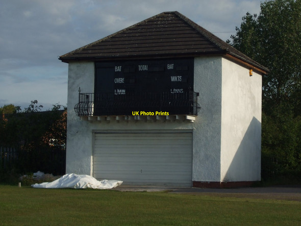 Photo 6"x4" Daisy Hill Cricket Club - Scoreboard Westhoughton c2012