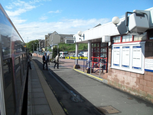Photo 6"x4" Alighting at Inverkeithing Hillend\/NT1483 c2012