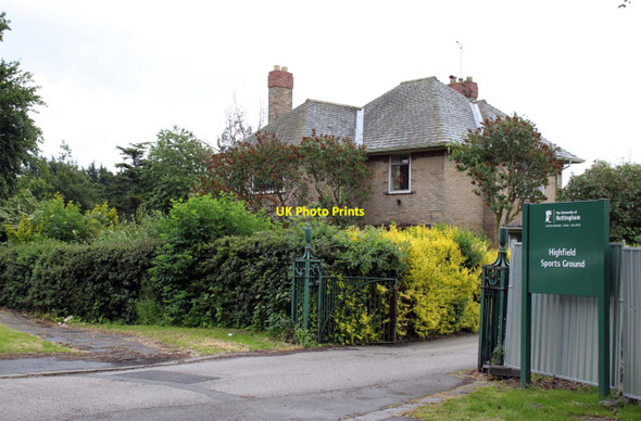 Photo 6"x4" Highfield Sports Ground lodge  Beeston\/SK5236 c2012