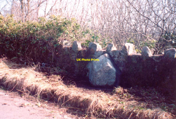 Photo 6"x4" County Boundary Stone, Castle Ely, Llanteg Llanteg c2003 P1