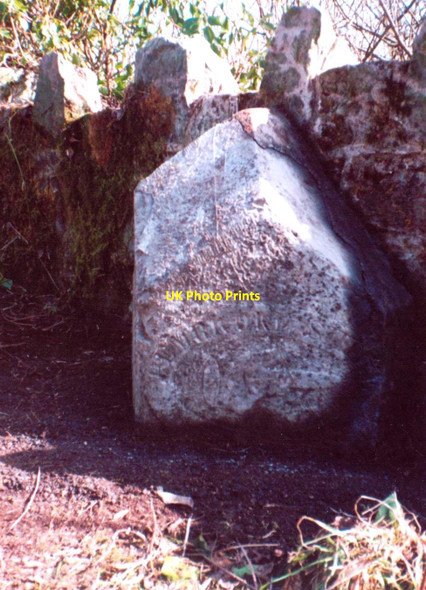 Photo 6"x4" County Boundary Stone, Castle Ely, Llanteg Llanteg c2003 P2