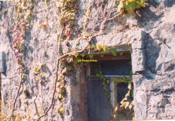 Photo 6"x4" Window Detail, Old Blackheath, Llanteg Llanteg c2003