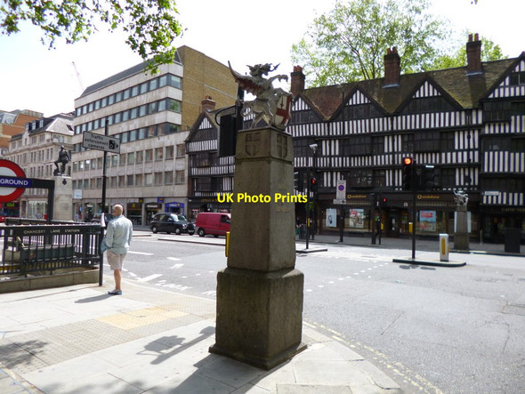 Photo 6"x4" Holborn, dragon (2) London c2012