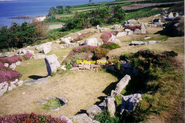 Photo 6"x4" Hut remains at Halangy village Hugh Town c1998