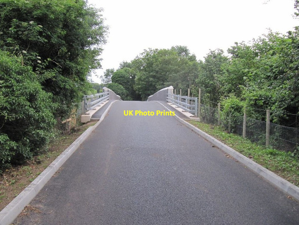 Photo 6"x4" View from the other side Lower Basildon c2012