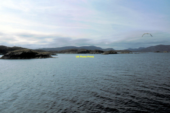Photo 6"x4" Loch nam Madadh - 1981 Lochmaddy\/Loch nam Madadh c1981