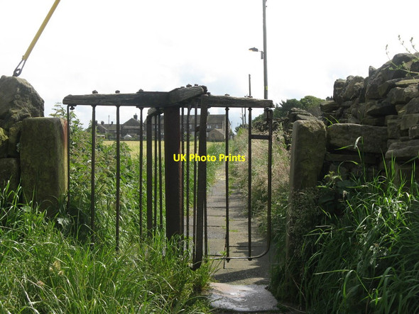 Photo 6"x4" The way to Bolsterstone Stocksbridge c2012