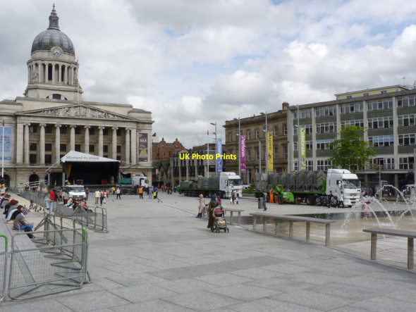 Photo 6"x4" Preparing for the torch (1)  Nottingham\/SK5641 c2012